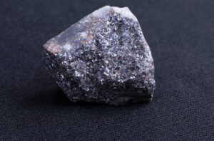 Do minério ao tesouro A fascinante jornada dos metais